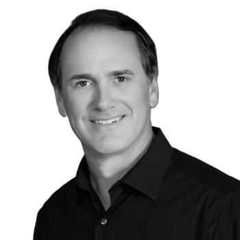 Beckwith head shot 2 blck white (002)